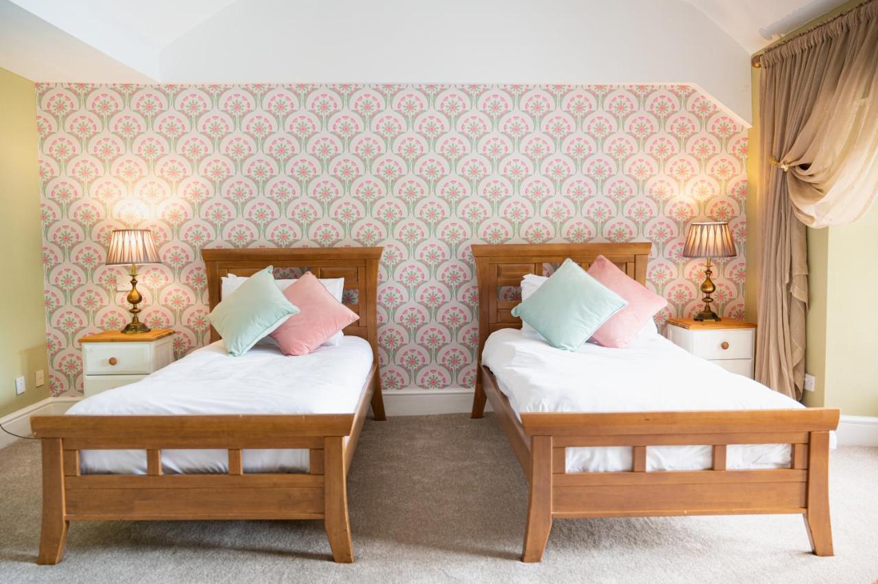 Miskin Manor Hotel Hensol Εξωτερικό φωτογραφία