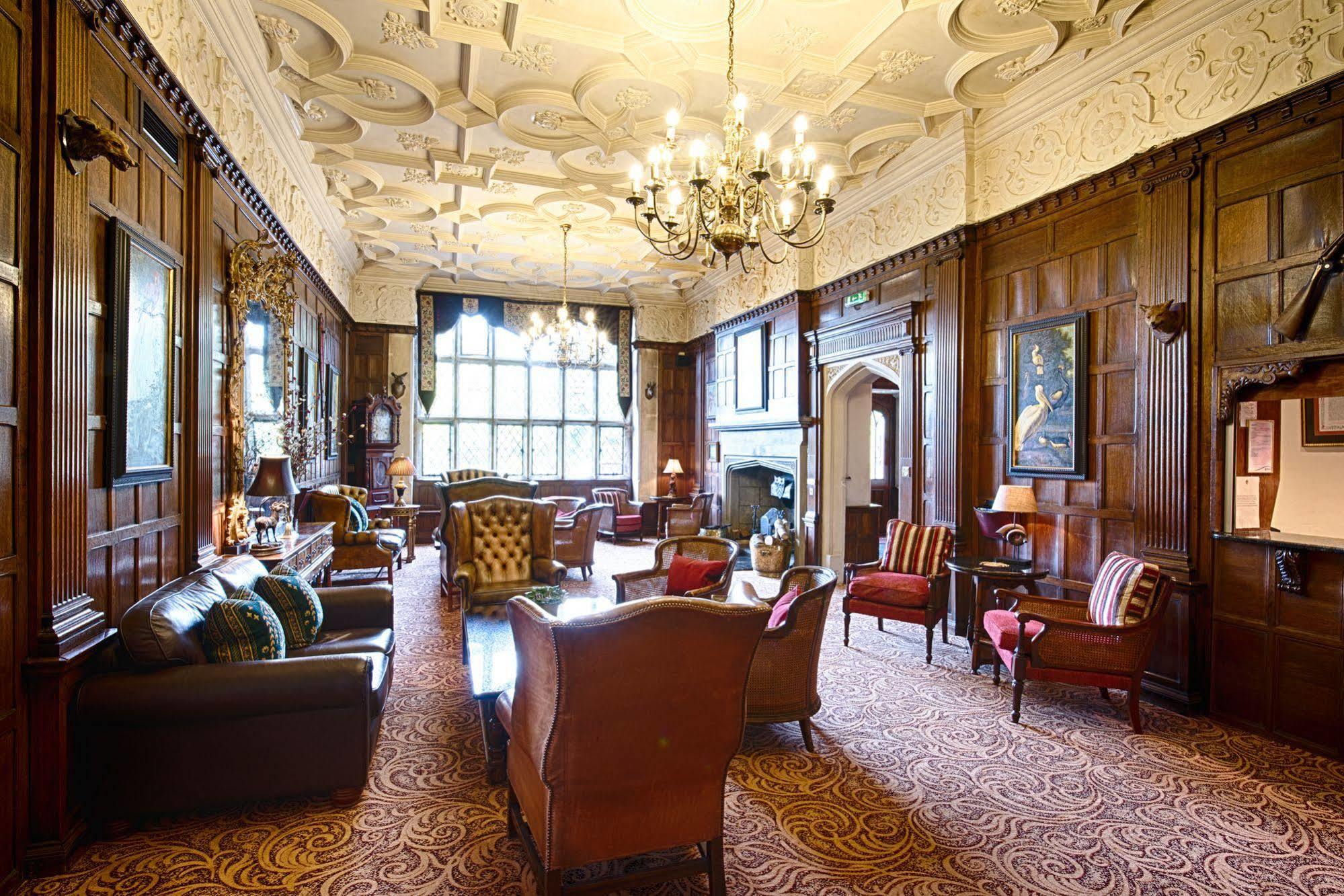 Miskin Manor Hotel Hensol Εξωτερικό φωτογραφία