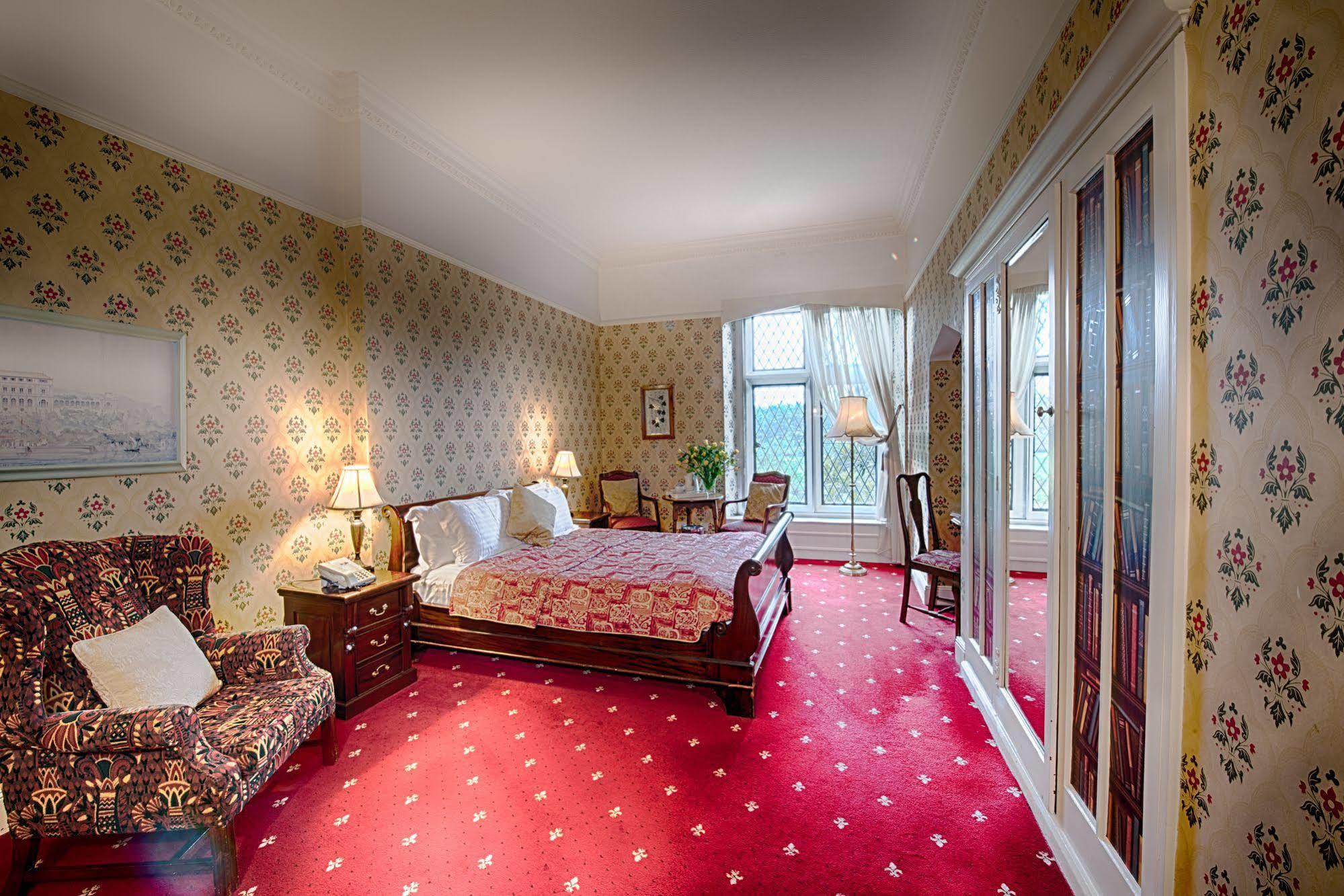 Miskin Manor Hotel Hensol Εξωτερικό φωτογραφία