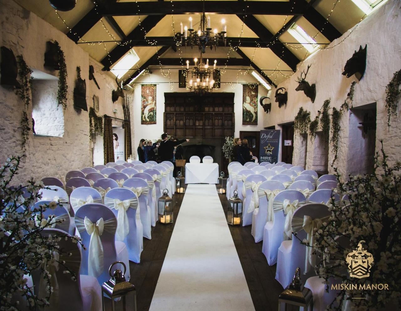 Miskin Manor Hotel Hensol Εξωτερικό φωτογραφία